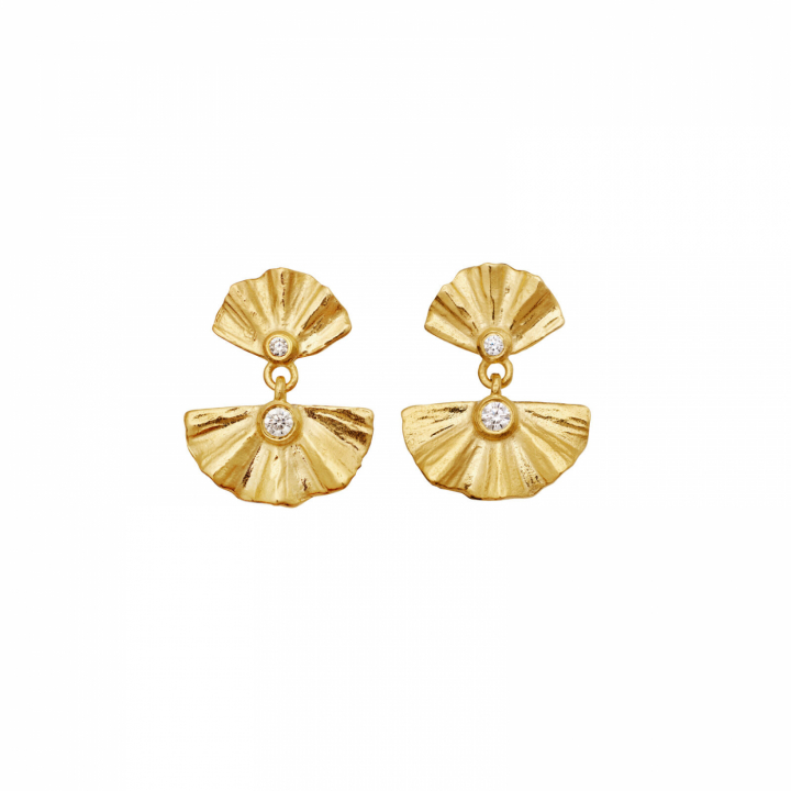 Odile Earrings Gold in der Gruppe Ohrringe / Goldohrringe bei SCANDINAVIAN JEWELRY DESIGN (10039A)