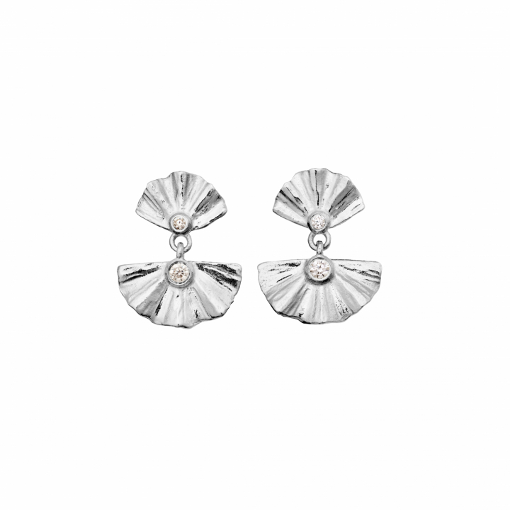 Odile Earrings Silver in der Gruppe Ohrringe / Silberohrringe  bei SCANDINAVIAN JEWELRY DESIGN (10039C)