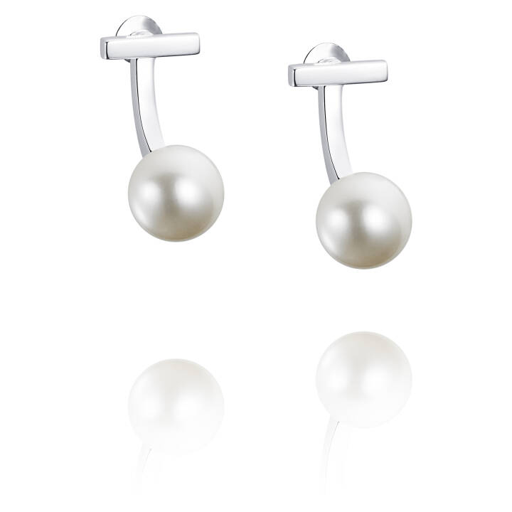60's Pearl Ohrring Silber in der Gruppe Ohrringe / Perlenohrringe bei SCANDINAVIAN JEWELRY DESIGN (12-100-01183-0000)