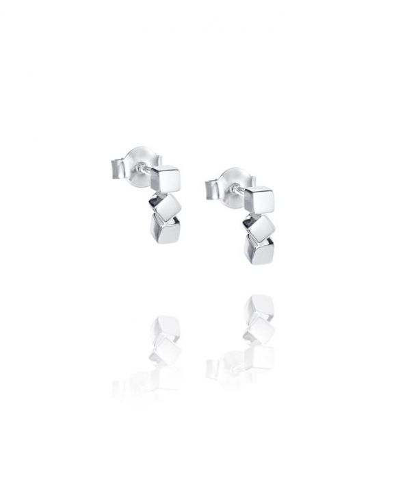 Dice twice Earrings Silver in der Gruppe Ohrringe / Silberohrringe  bei SCANDINAVIAN JEWELRY DESIGN (12-100-02211-0000)