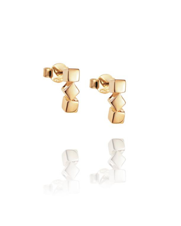 Dice twice Earrings Gold in der Gruppe Ohrringe / Goldohrringe bei SCANDINAVIAN JEWELRY DESIGN (12-101-02211-0000)