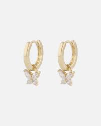 Meya Butterfly Earrings Gold in der Gruppe Ohrringe / Goldohrringe bei SCANDINAVIAN JEWELRY DESIGN (1293-8100-251)