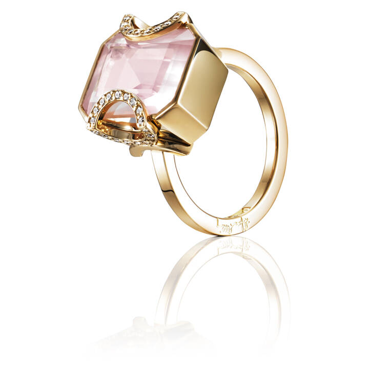 Little Magic Star - Rose Quartz Ring Gold in der Gruppe Ringe / Verlobungs- & Eheringe bei SCANDINAVIAN JEWELRY DESIGN (13-101-01245)