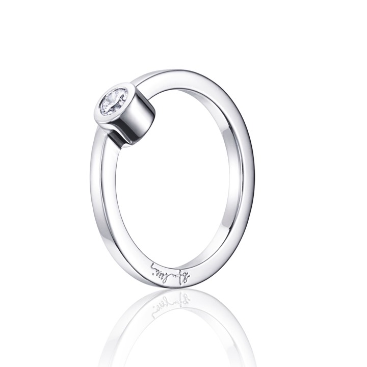 Hello Sunshine Ring Weißgold in der Gruppe Ringe / Weißgoldringe bei SCANDINAVIAN JEWELRY DESIGN (13-102-01194)