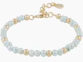 Julie small brace Gold light blue in der Gruppe Armbänder / Goldarmbänder bei SCANDINAVIAN JEWELRY DESIGN (1311-3200-378)