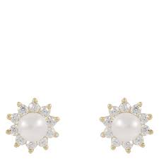 Line pearl Earrings Gold in der Gruppe Ohrringe / Perlenohrringe bei SCANDINAVIAN JEWELRY DESIGN (1360-6600-362)