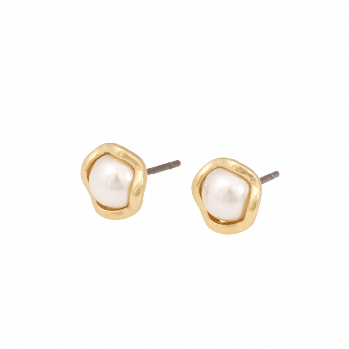 Kitty pearl Earrings Guld in der Gruppe Ohrringe / Perlenohrringe bei SCANDINAVIAN JEWELRY DESIGN (1392-6200-362)
