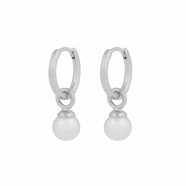 Karan small pendant ring Earrings Silver in der Gruppe Ohrringe / Perlenohrringe bei SCANDINAVIAN JEWELRY DESIGN (1399-6100-010)