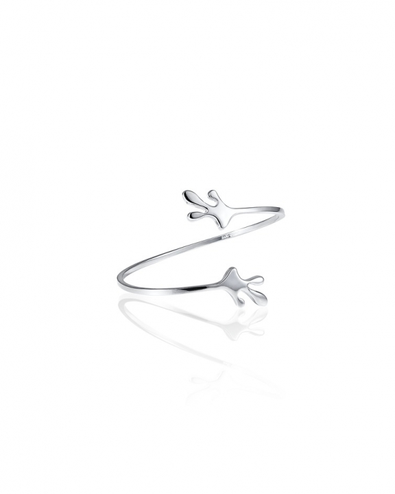 Honey Cuff Silber in der Gruppe Armbänder / Silberarmbänder bei SCANDINAVIAN JEWELRY DESIGN (14-100-02075)