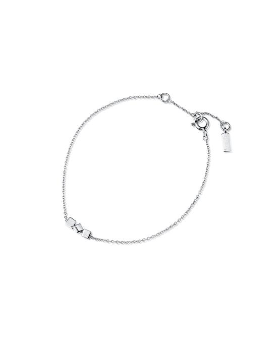 Dice Bracelet Silver in der Gruppe Armbänder / Silberarmbänder bei SCANDINAVIAN JEWELRY DESIGN (14-100-02212-1619)