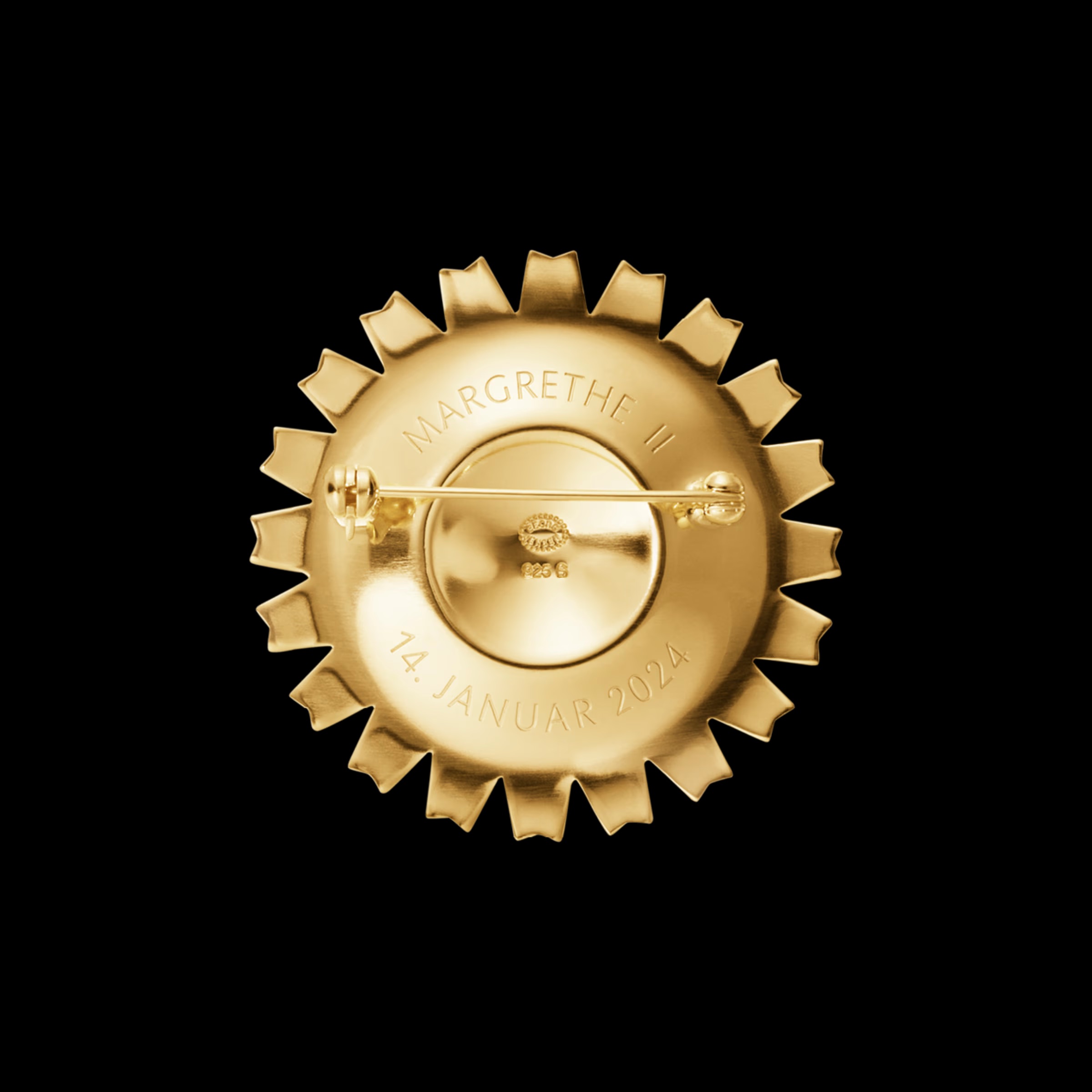  in der Gruppe Halsketten / Goldhalsketten bei SCANDINAVIAN JEWELRY DESIGN (20001591)