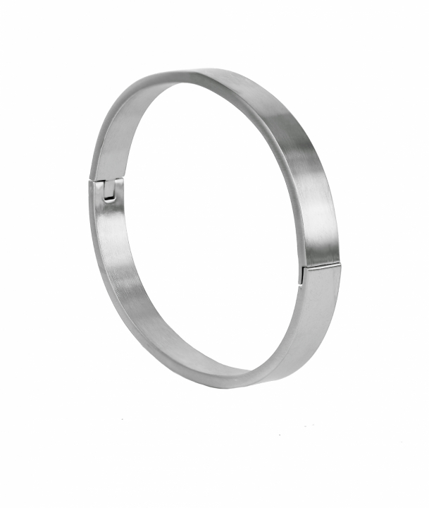 WALTER Armring Wide Matt Stål in der Gruppe  bei SCANDINAVIAN JEWELRY DESIGN (367834)