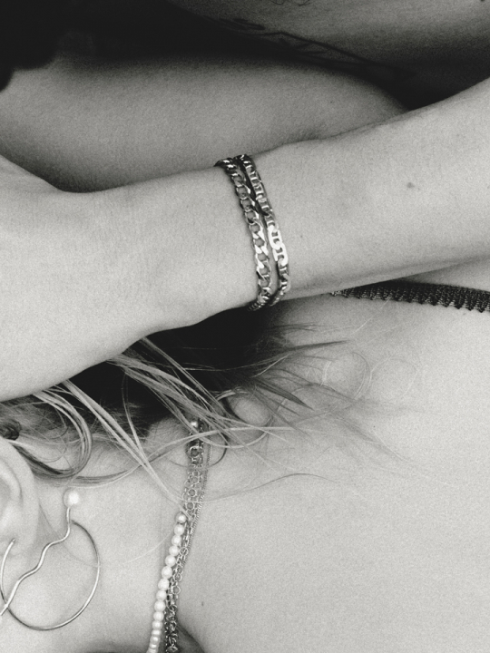 Carlo Bracelet  Small Silver in der Gruppe Armbänder / Silberarmbänder bei SCANDINAVIAN JEWELRY DESIGN (400199)