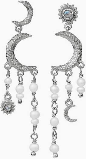  in der Gruppe Ohrringe / Perlenohrringe bei SCANDINAVIAN JEWELRY DESIGN (9718c)