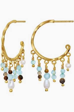  in der Gruppe Ohrringe / Perlenohrringe bei SCANDINAVIAN JEWELRY DESIGN (9899A)