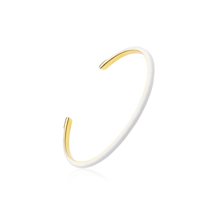 Enamel cuff white (gold) in der Gruppe Armbänder / Armreifen bei SCANDINAVIAN JEWELRY DESIGN (B2205GPEW-OS)