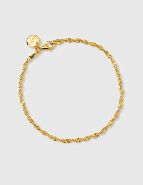 Herringbone Twisted Bracelet Gold L in der Gruppe Armbänder / Goldarmbänder bei SCANDINAVIAN JEWELRY DESIGN (BG1271L)