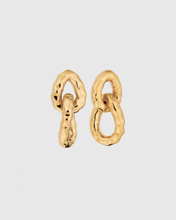Bolded Hammered Links Earrings Gold in der Gruppe Ohrringe / Goldohrringe bei SCANDINAVIAN JEWELRY DESIGN (EG1268)