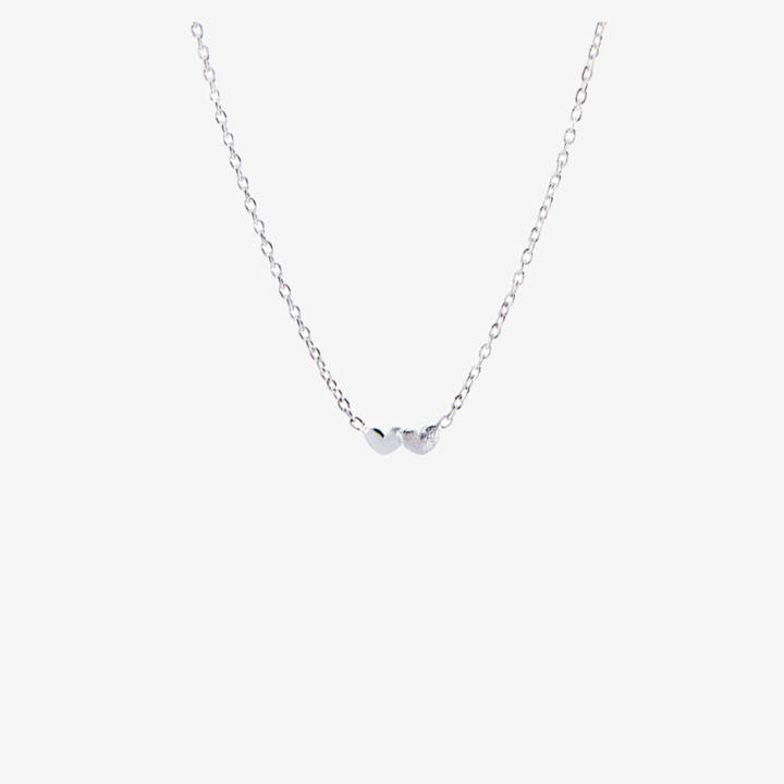 Loving heart Halsketten Silber in der Gruppe Halsketten / Silberhalsketten bei SCANDINAVIAN JEWELRY DESIGN (LHT-N1M000-S)
