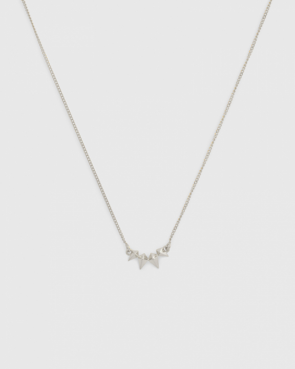 Uma Spike Halsketten Silber in der Gruppe Halsketten / Silberhalsketten bei SCANDINAVIAN JEWELRY DESIGN (NS1385)