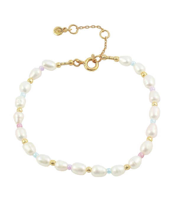 Pastel Pearl Bracelet Gold in der Gruppe Armbänder / Goldarmbänder bei SCANDINAVIAN JEWELRY DESIGN (S08086-G)