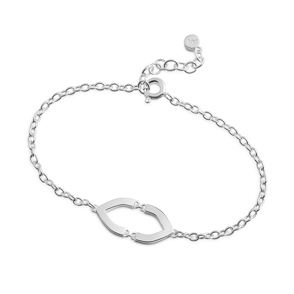 Petal Linked Armbänder Silber in der Gruppe Last Chance / Armbänder bei SCANDINAVIAN JEWELRY DESIGN (S515)