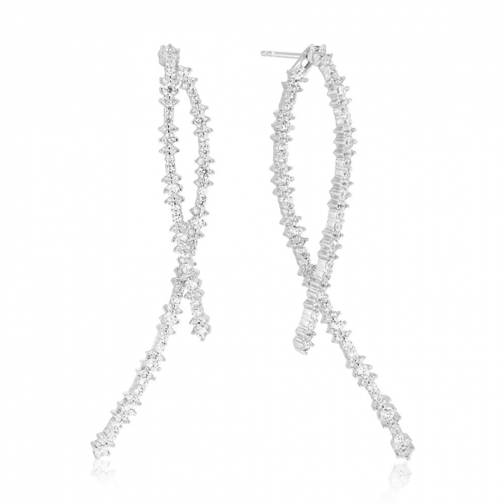 LIVIGNO LUNGO EARRINGS Silver in der Gruppe Ohrringe / Silberohrringe  bei SCANDINAVIAN JEWELRY DESIGN (SJ-E2368-CZ)