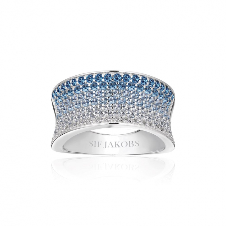 Feline Concavo - med zirkoner i blå och vit gradient Ring in der Gruppe Ringe / Silberringe bei SCANDINAVIAN JEWELRY DESIGN (SJ-R2393-GBL)