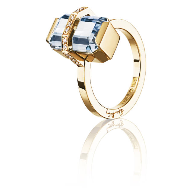 Little Bend Over - Aquamarine Ring Gold