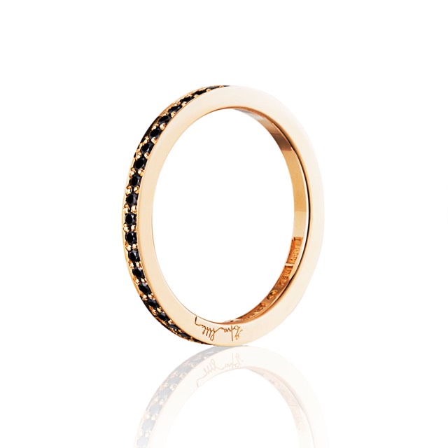 Stars & Signature In Black Thin Ring Gold