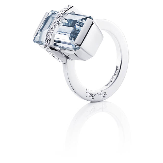 Bend Over - Aquamarine Ring Weißgold