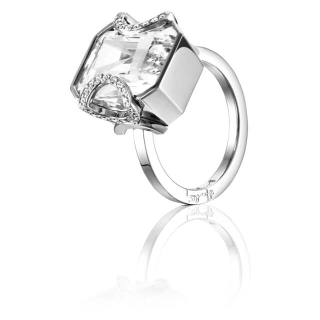 Little Magic Star - Crystal Quartz Ring Weißgold