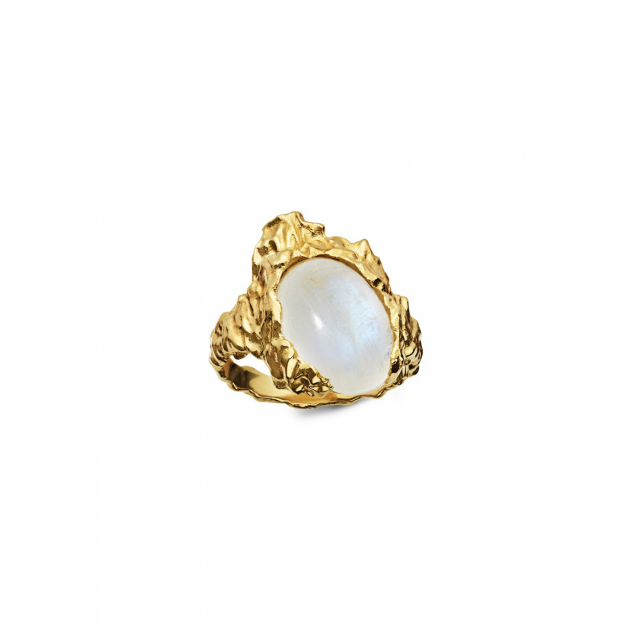 Goddess Ring Moonstone Gold