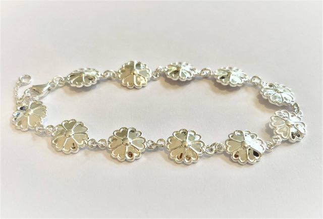 Uppland Armbänder 10 blommor Silber 18+1 cm