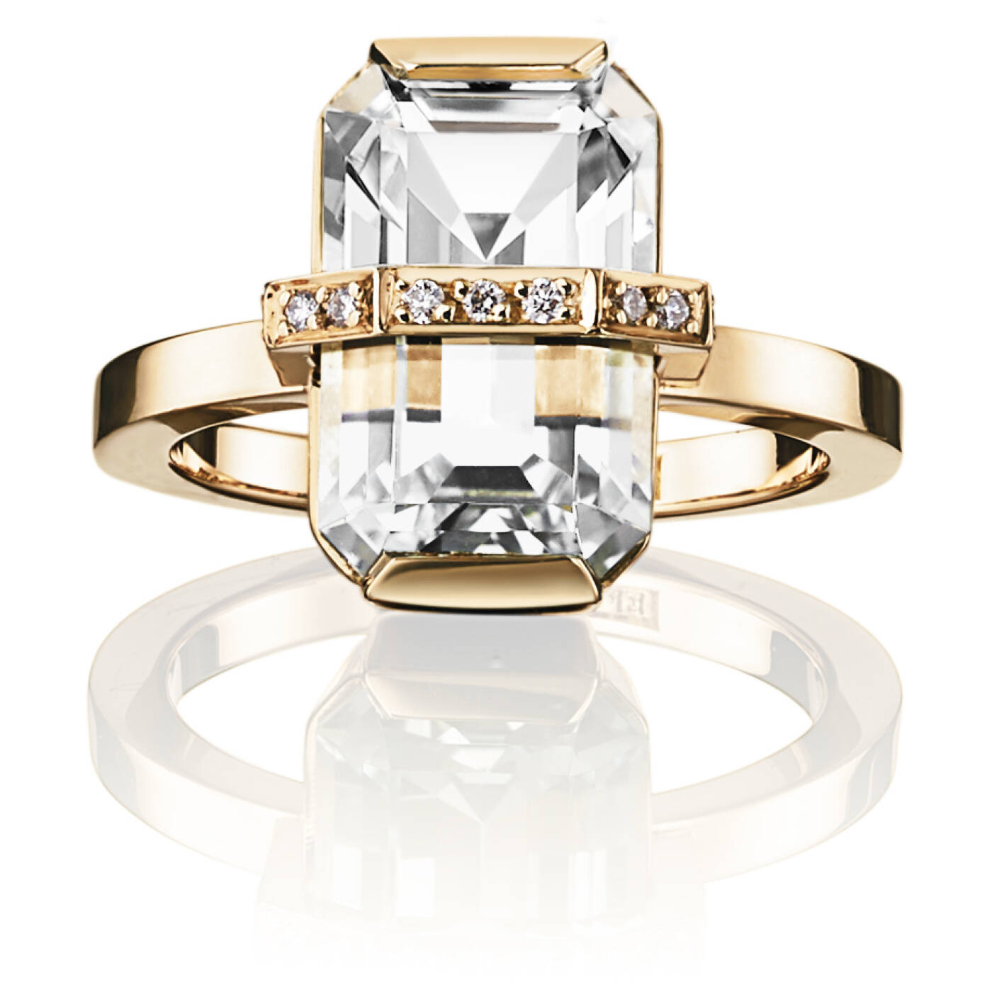 Little Bend Over - Crystal Quartz Ring Gold