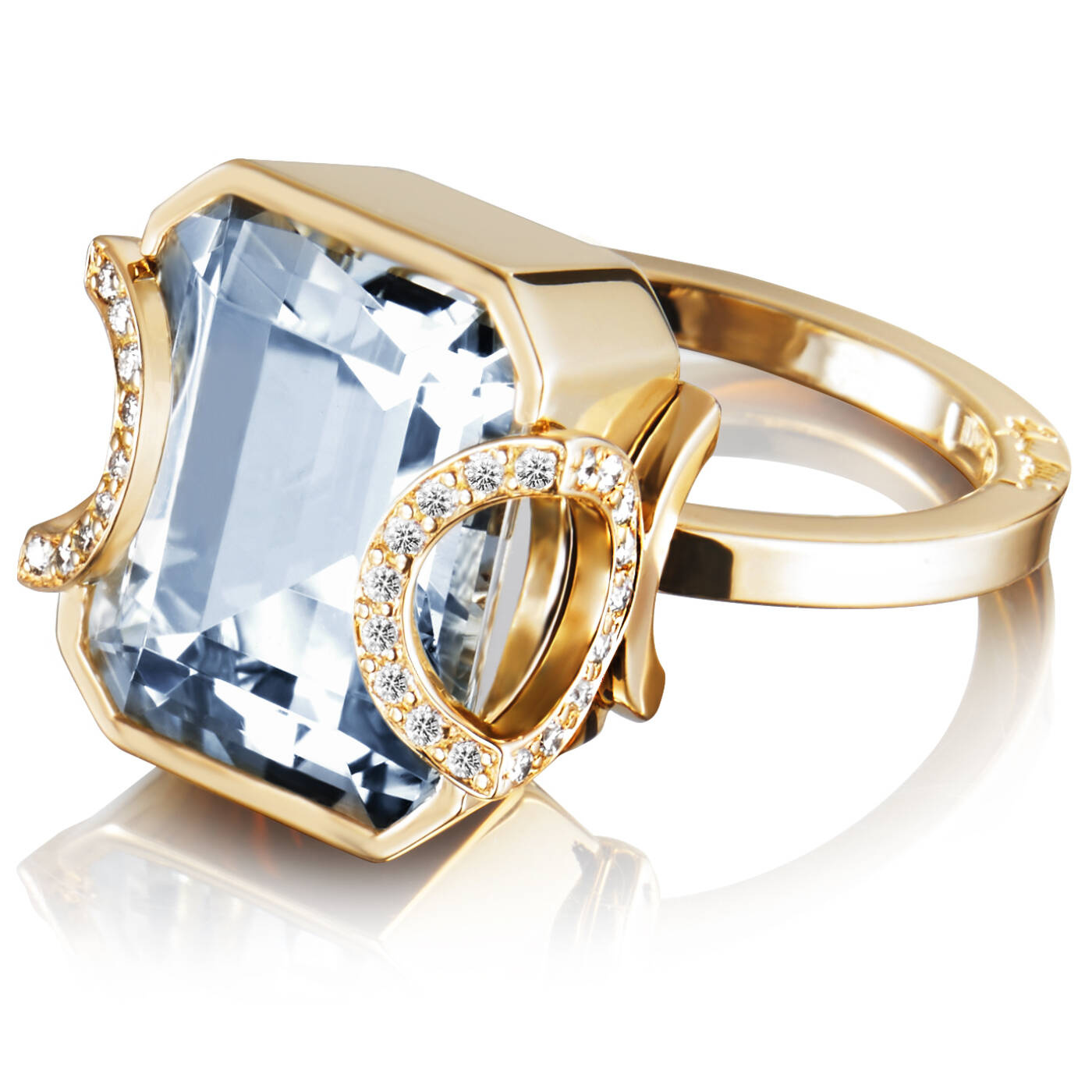 Little Magic Star - Aquamarine Ring Gold