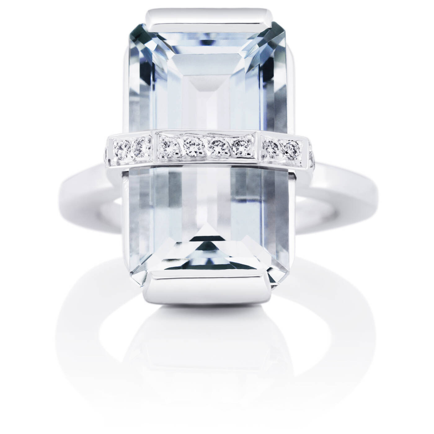 Bend Over - Aquamarine Ring Weißgold