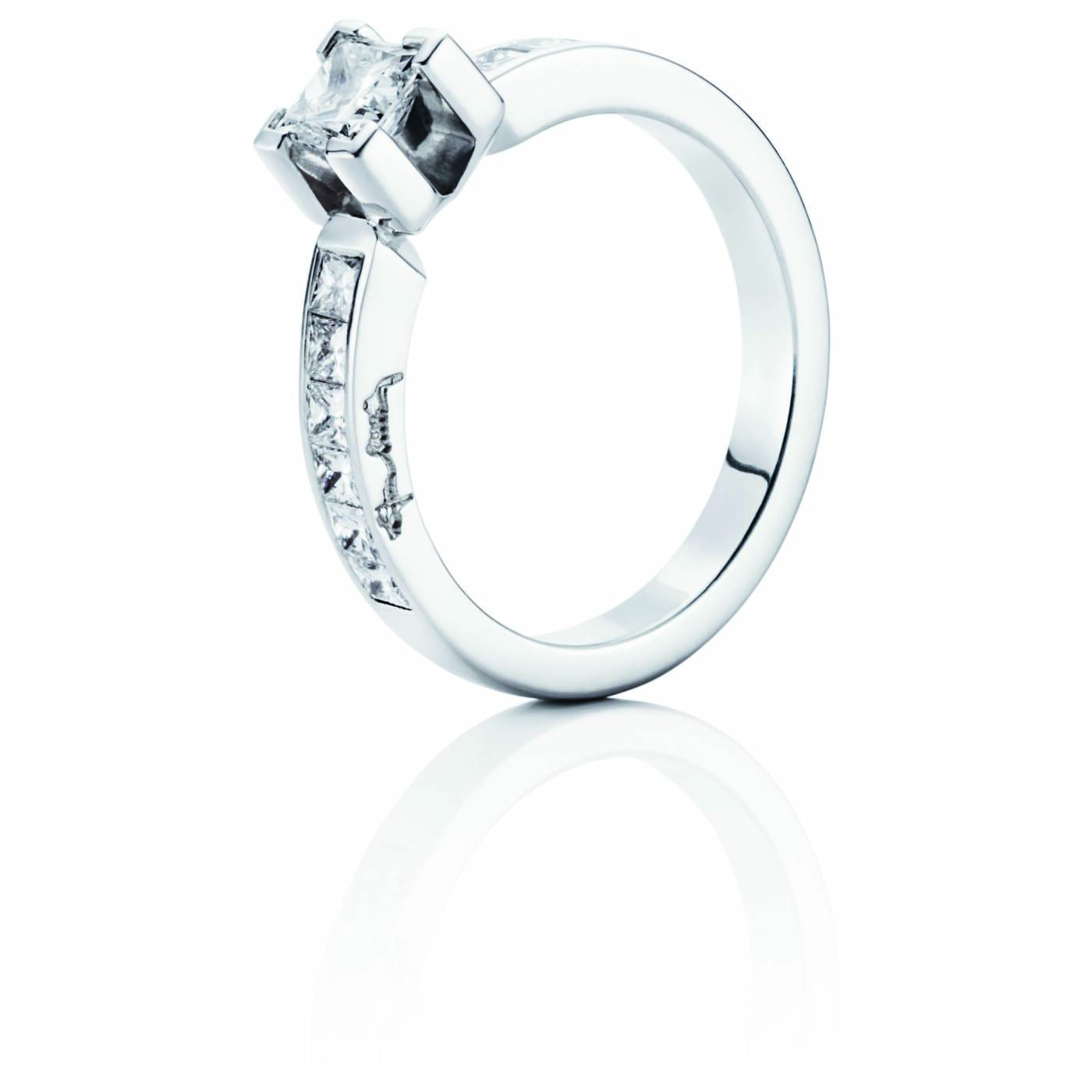 Rock Star Ring Weißgold