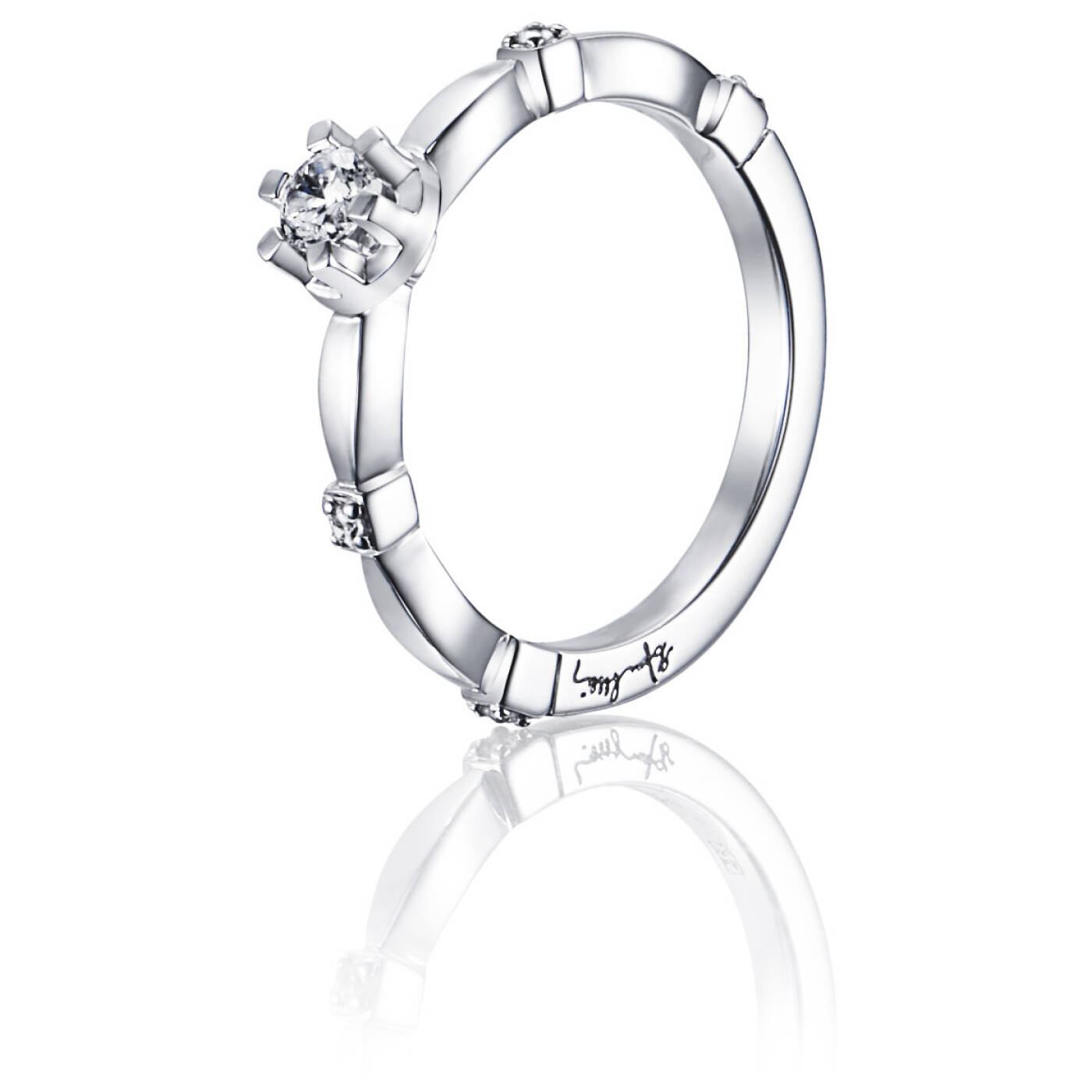 Forget Me Not Star Ring Weißgold