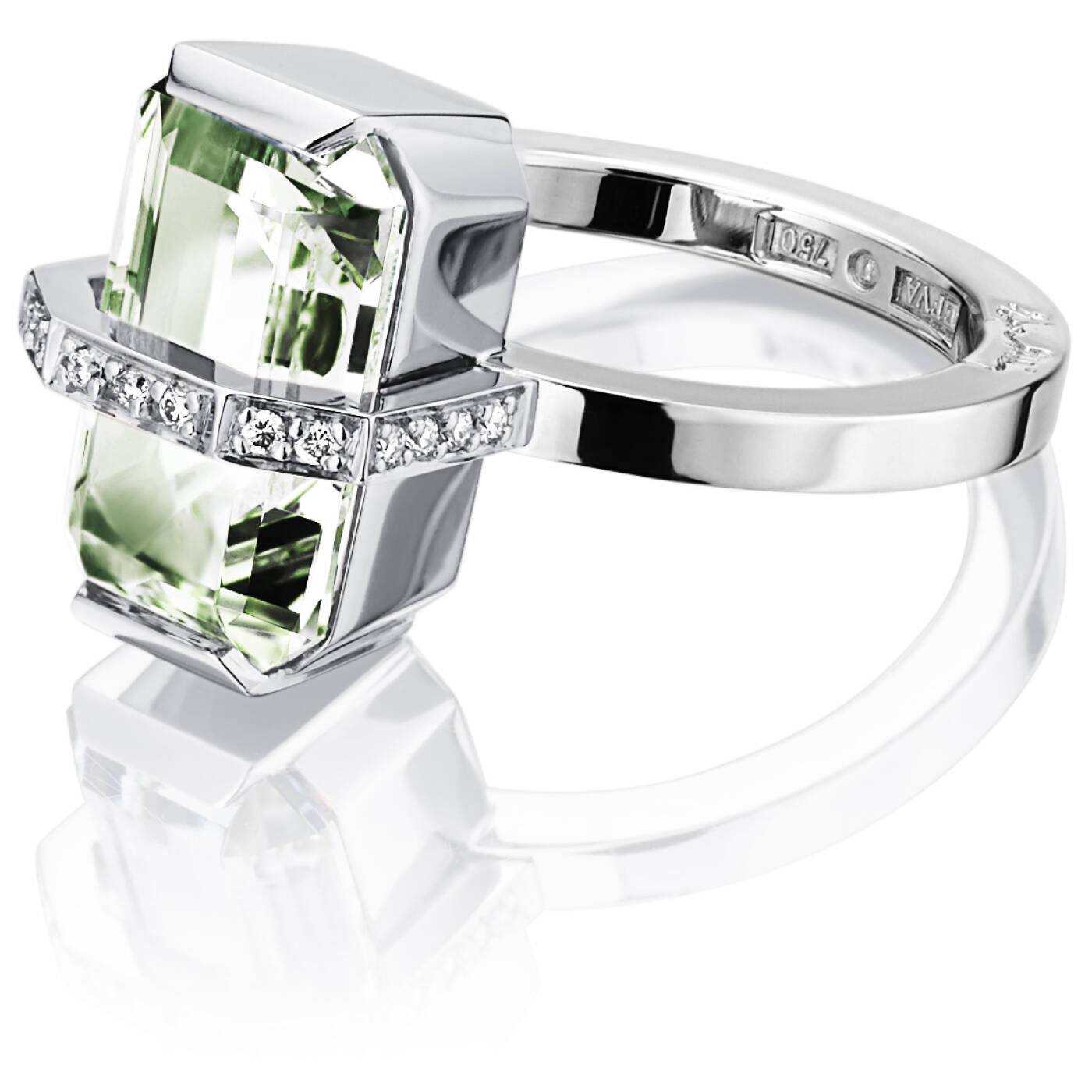 Little Bend Over - Green Quartz Ring Weißgold