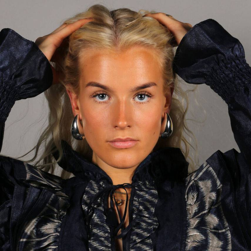 Yenni big ear Silber