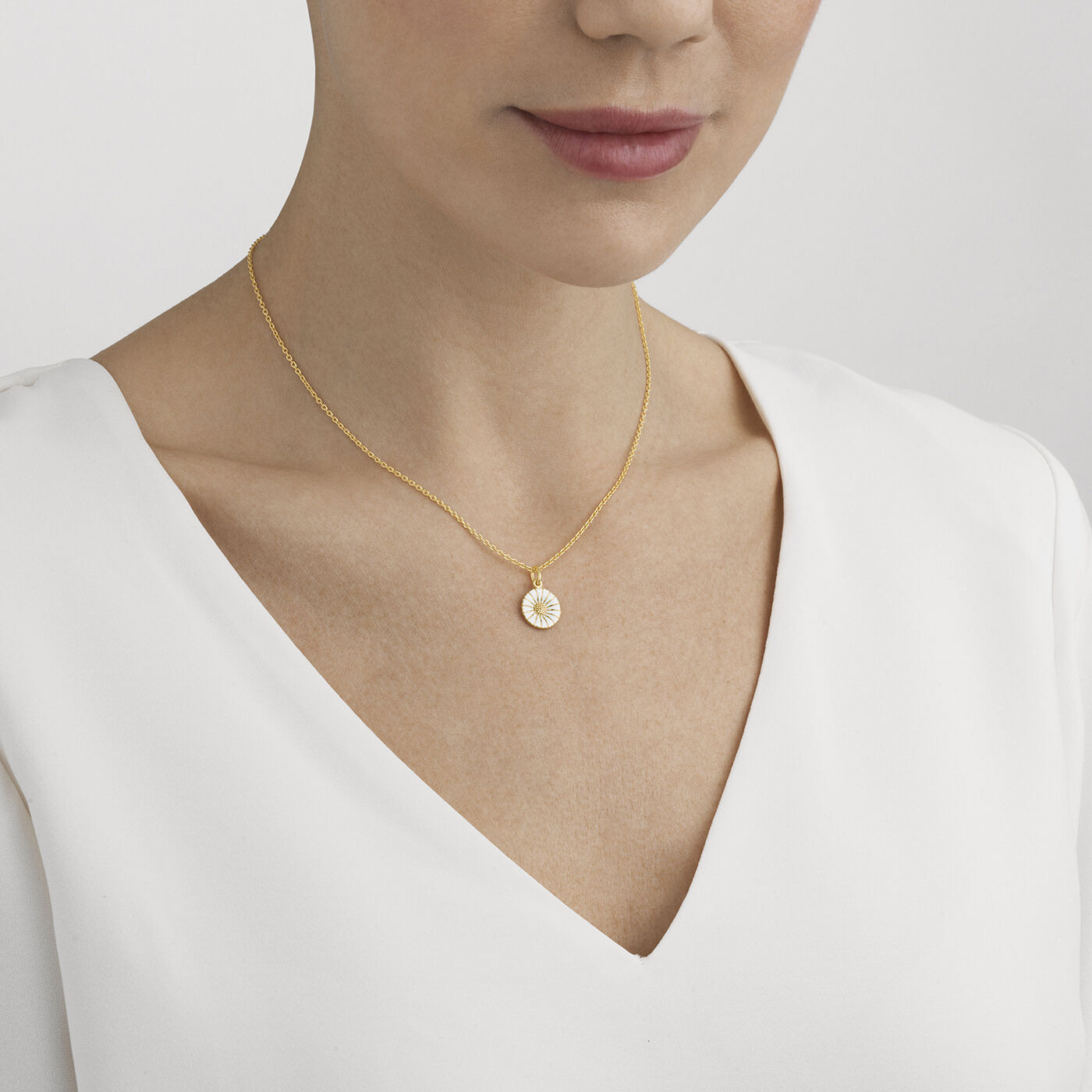 DAISY Hängeschmuck Silber Goldpläterad WHITE ENAMEL 11 MM