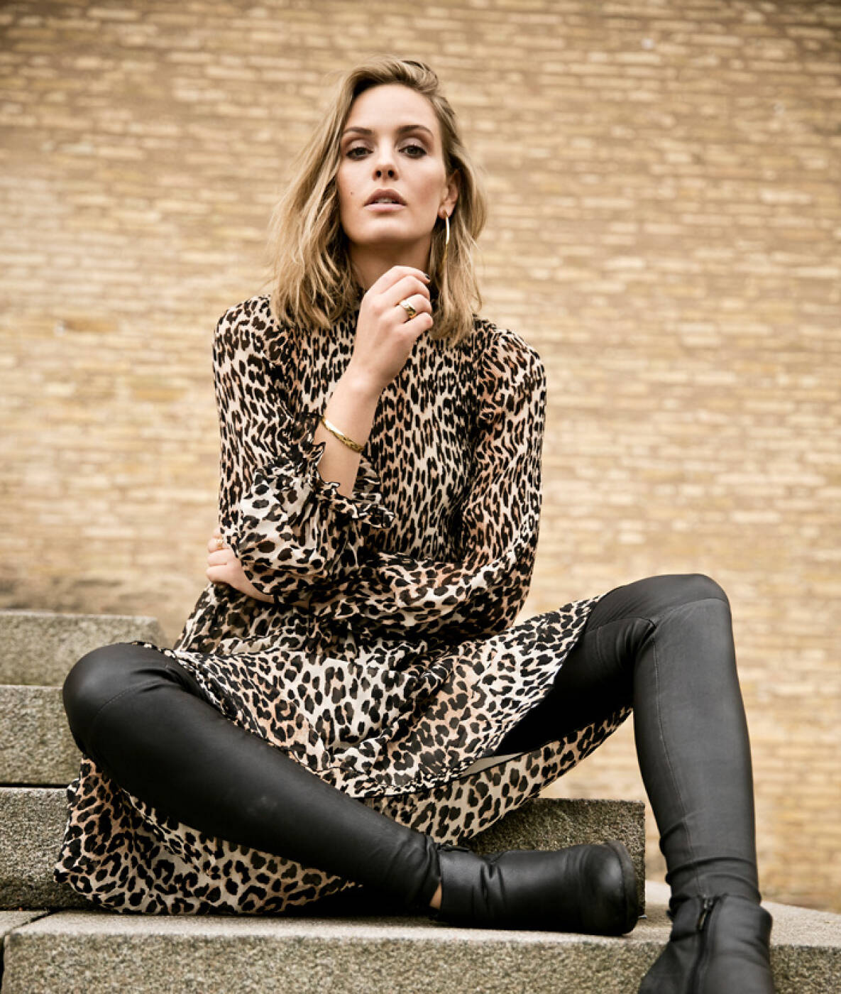 KAJSA Armbänder Gold