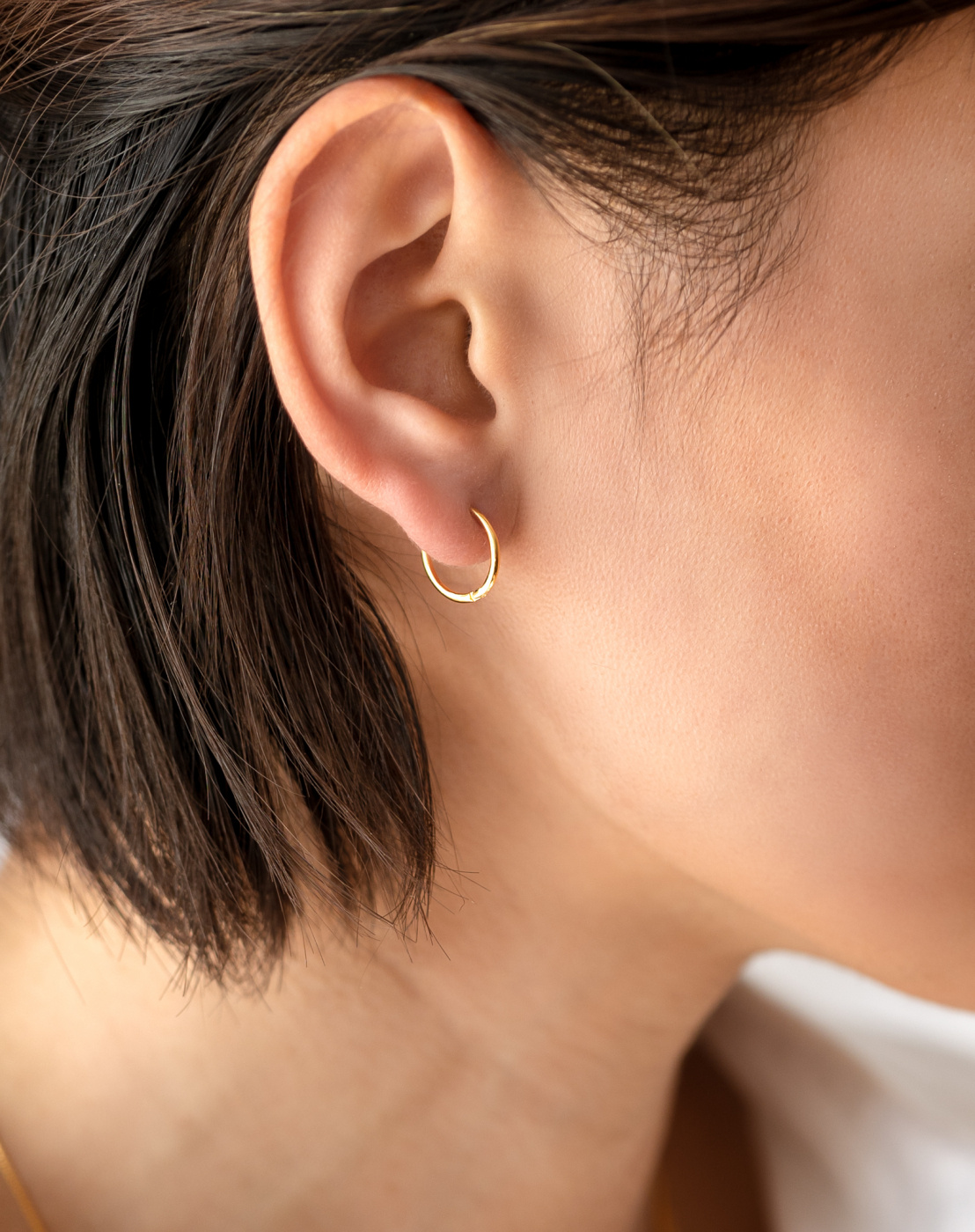 Beloved Small Hoops Gold