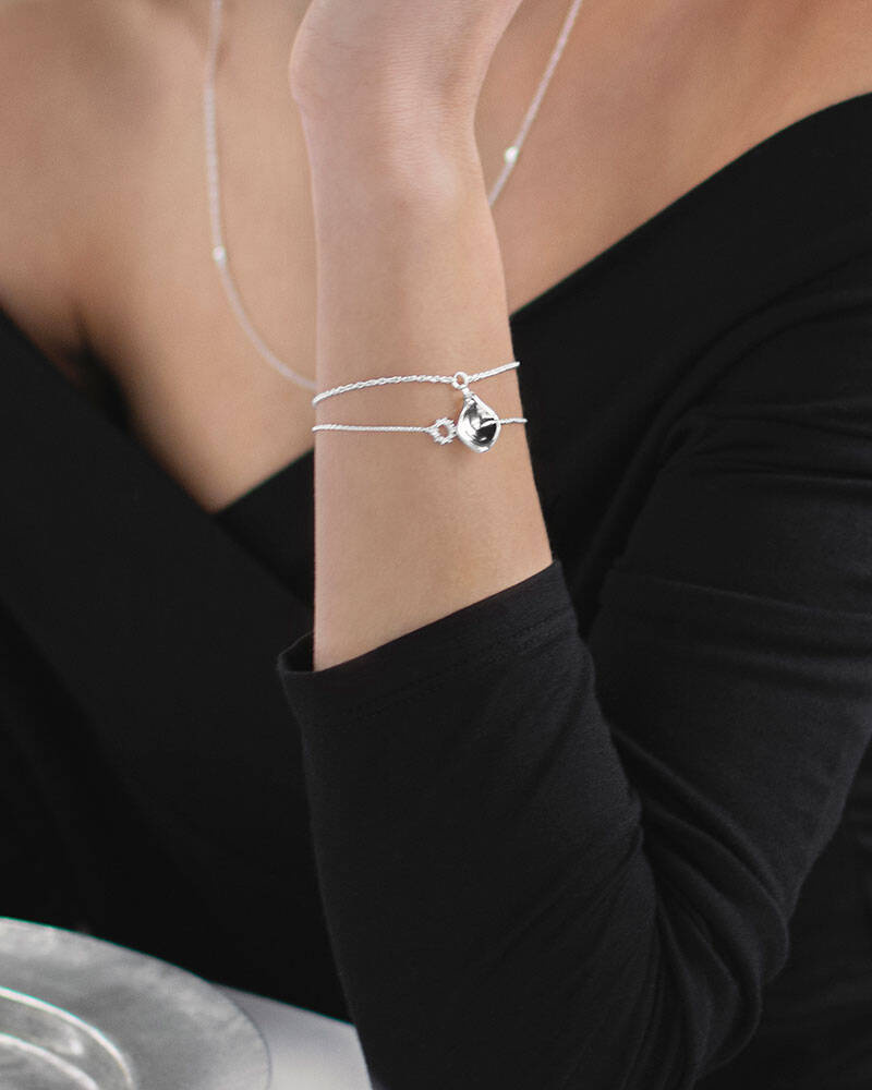 Gaias Grace single Armbänder Silber