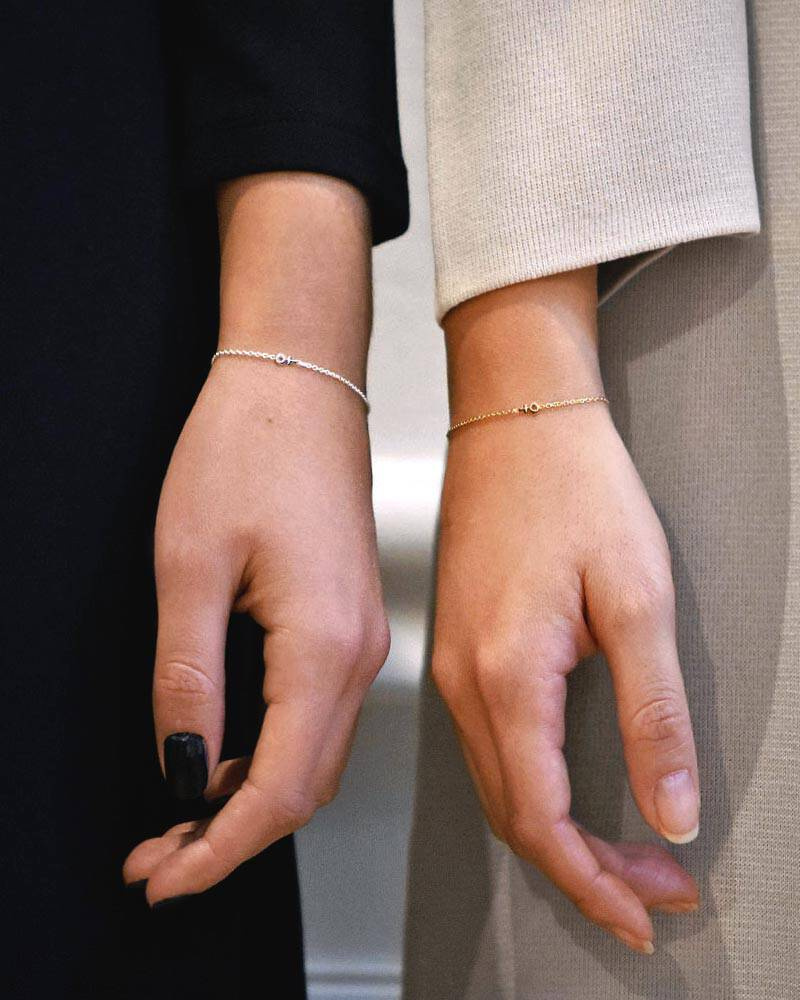 Women Unite drop Armbänder Silber