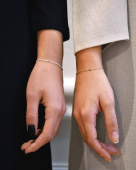 Women Unite drop Armbänder Silber